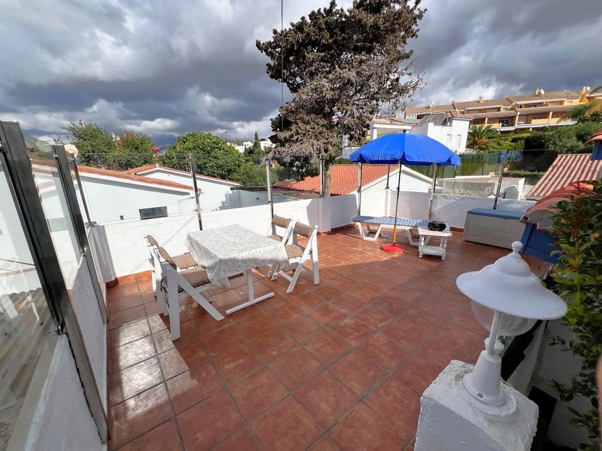 3 bedroom Villa for sale in Costabella - € 745,000 (Ref: 9694309)