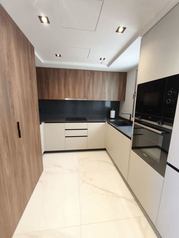 2 chambre Appartement à vendre à San Pedro de Alcantara, Marbella avec piscine garage - 820 000 € (Ref: 9696612)