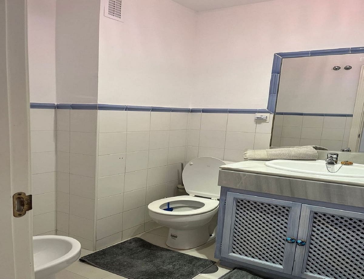 3 soverom Leilighet til salgs i Guadalmina med svømmebasseng garasje - € 335 000 (Ref: 9696615)