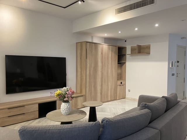 4 quarto Apartamento para venda em Aloha Golf, Marbella com piscina garagem - 650 000 € (Ref: 9696619)