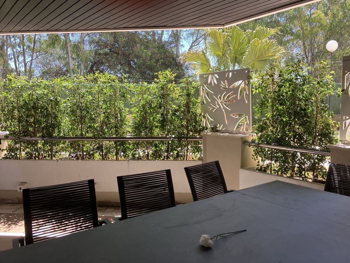 4 quarto Apartamento para venda em Aloha Golf com piscina garagem - 650 000 € (Ref: 9696619)