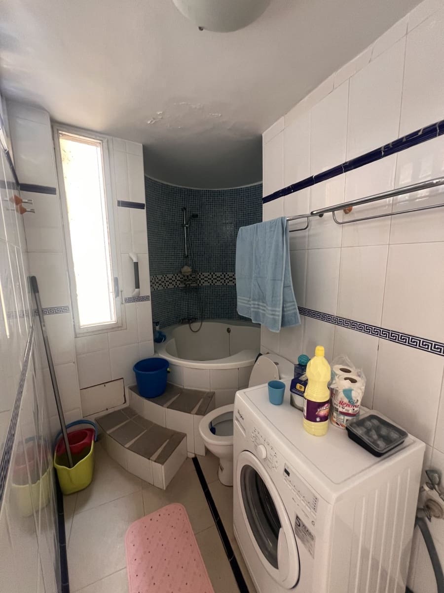 Apartamento de 1 habitación en Torremolinos en venta con piscina - 239.000 € (Ref: 9696621)