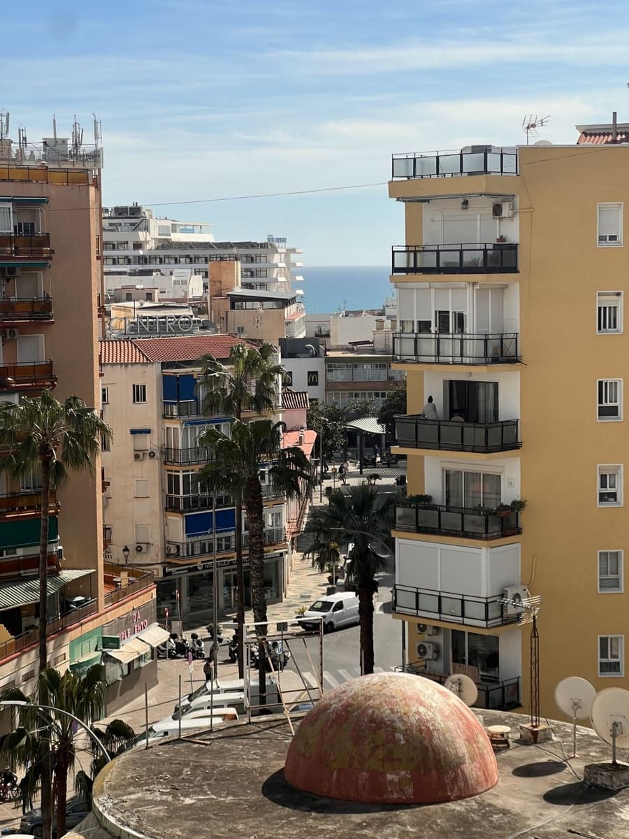 Apartamento de 1 habitación en Torremolinos en venta con piscina - 239.000 € (Ref: 9696621)