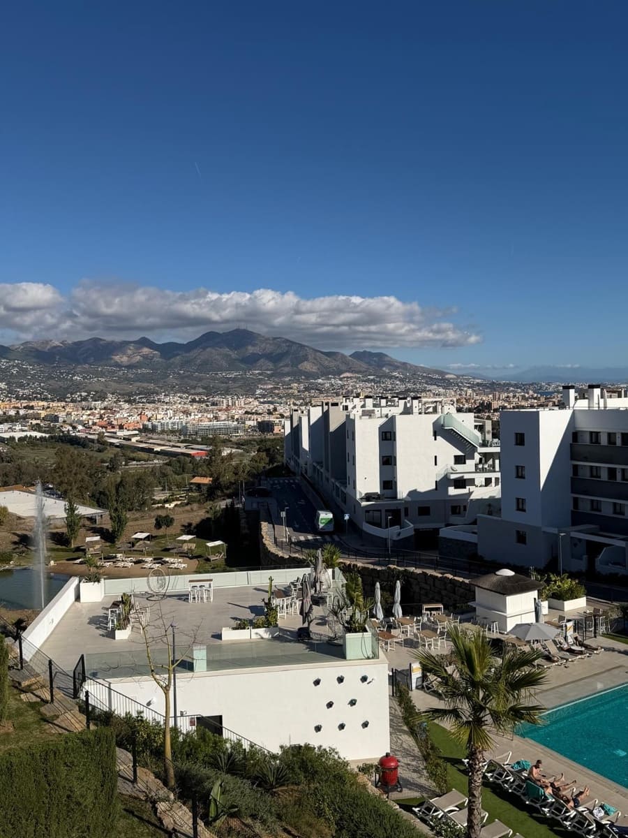 Apartamento de 3 habitaciones en Mijas en venta con piscina garaje - 375.000 € (Ref: 9696622)