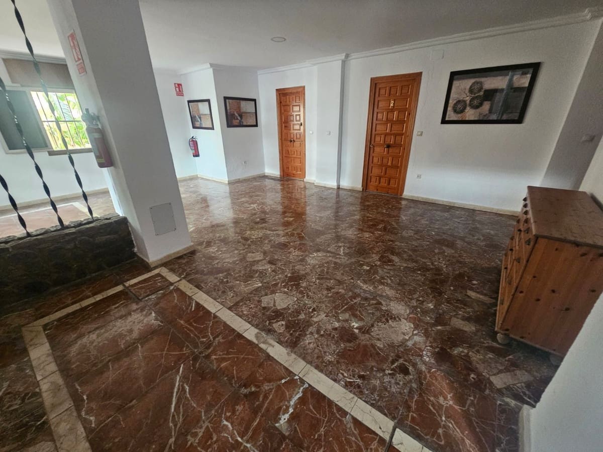 1 slaapkamer Appartement te koop in Torremolinos met zwembad - € 280.000 (Ref: 9696624)