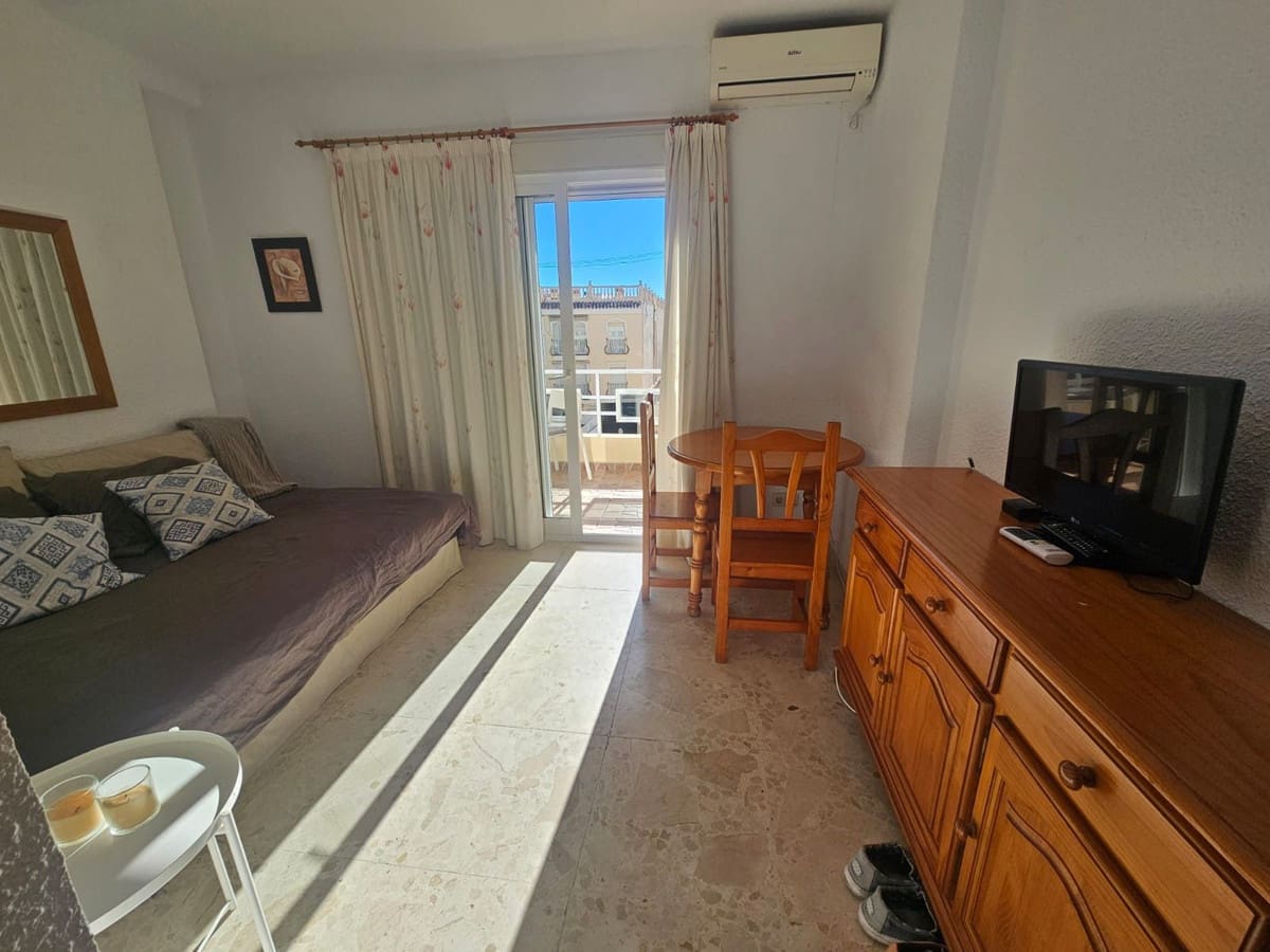 1 slaapkamer Appartement te koop in Torremolinos met zwembad - € 280.000 (Ref: 9696624)