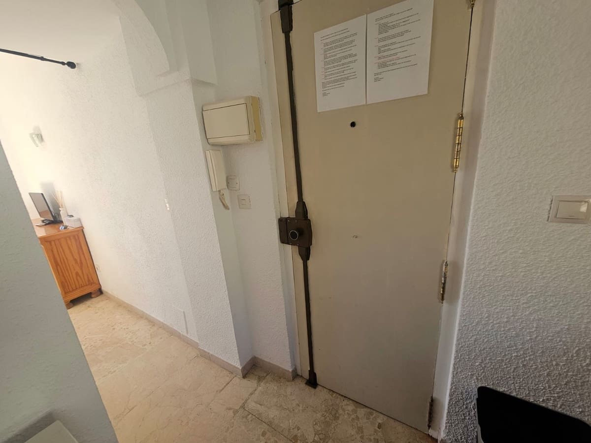 1 slaapkamer Appartement te koop in Torremolinos met zwembad - € 280.000 (Ref: 9696624)