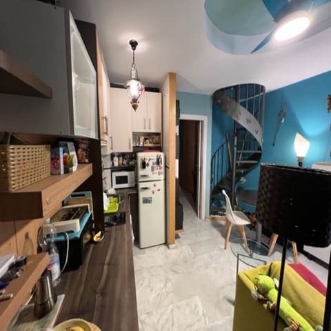 2 sypialnia Penthouse na sprzedaż w Miasto Málaga - 360 000 € (Ref: 9696649)