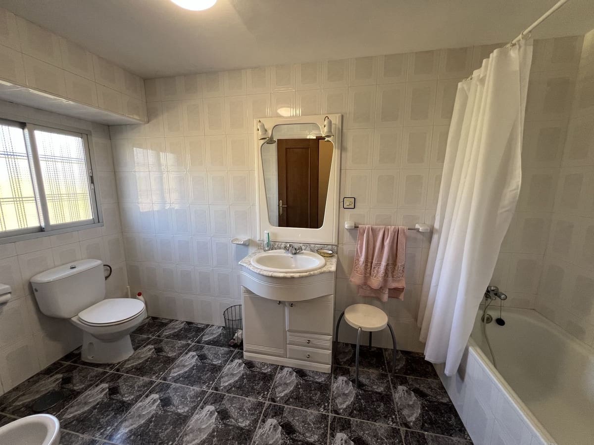 5 bedroom Finca/Country House for sale in Casabermeja with garage - € 599,000 (Ref: 9696651)