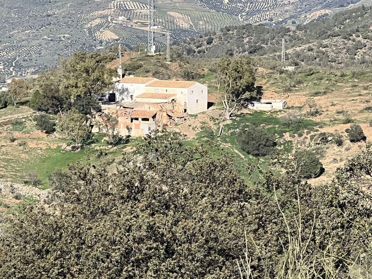 5 bedroom Finca/Country House for sale in Casabermeja with garage - € 599,000 (Ref: 9696651)