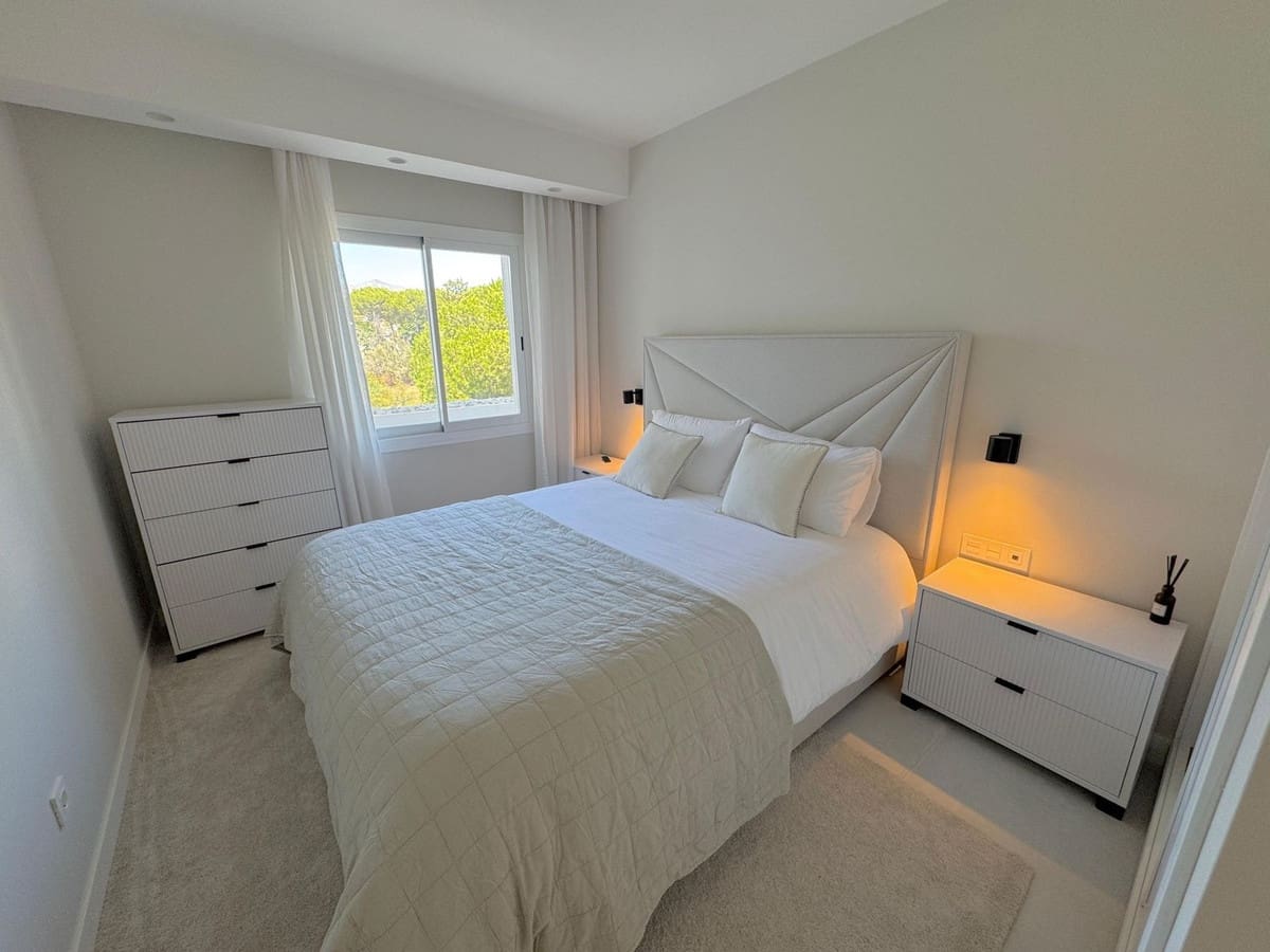 3 sovrum Takvåning till salu i New Golden Mile med pool garage - 1 995 000 € (Ref: 9696714)