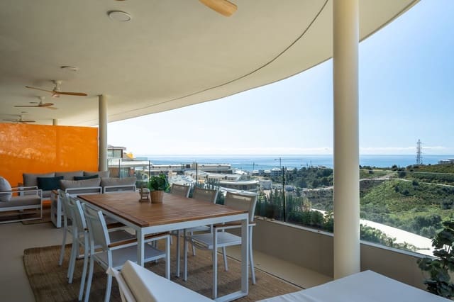 2 quarto Apartamento para venda em El Higuerón, Fuengirola com piscina garagem - 695 000 € (Ref: 9696717)