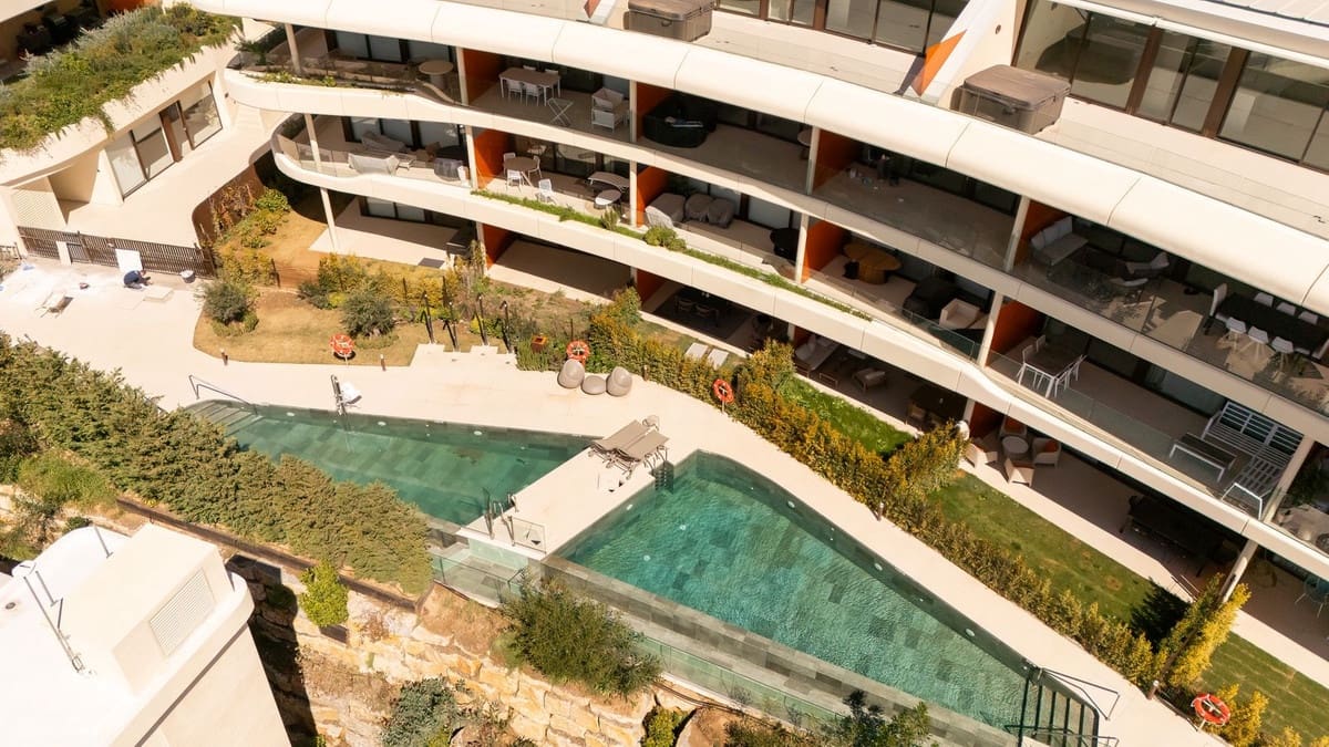 2 quarto Apartamento para venda em Fuengirola com piscina garagem - 695 000 € (Ref: 9696717)