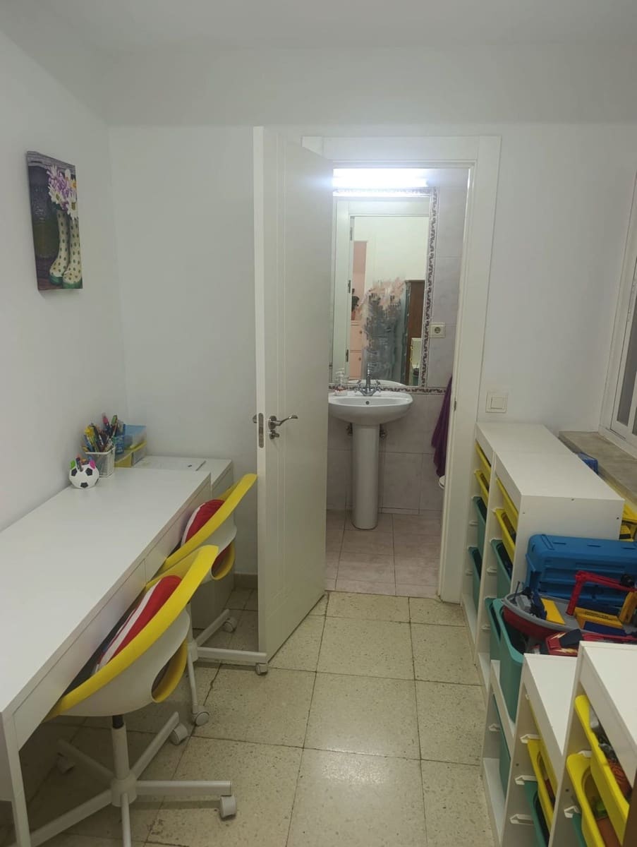 4 quarto Apartamento para venda em Marbella - 770 000 € (Ref: 9696719)