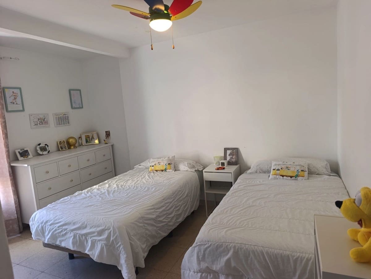 4 quarto Apartamento para venda em Marbella - 770 000 € (Ref: 9696719)