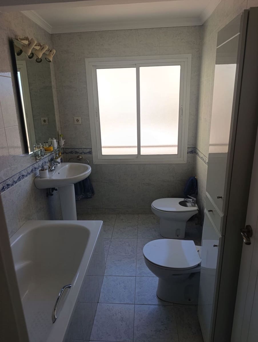 4 quarto Apartamento para venda em Marbella - 770 000 € (Ref: 9696719)