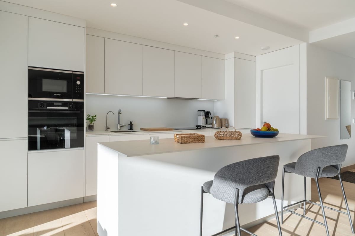 2 soverom Leilighet til salgs i Fuengirola med svømmebasseng garasje - € 649 000 (Ref: 9696722)