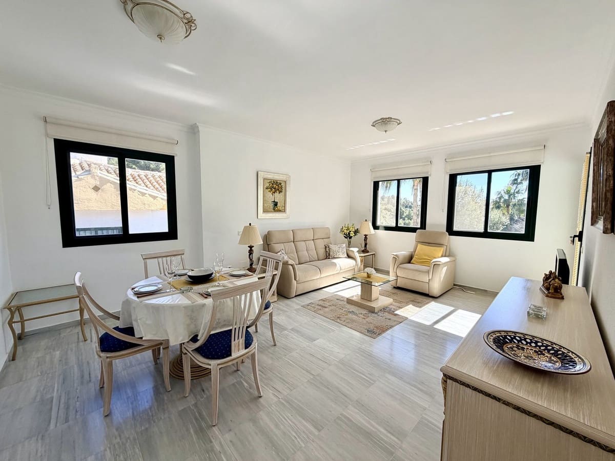 2 bedroom Penthouse for sale in Alhaurin Golf with pool garage - € 283,000 (Ref: 9696728)