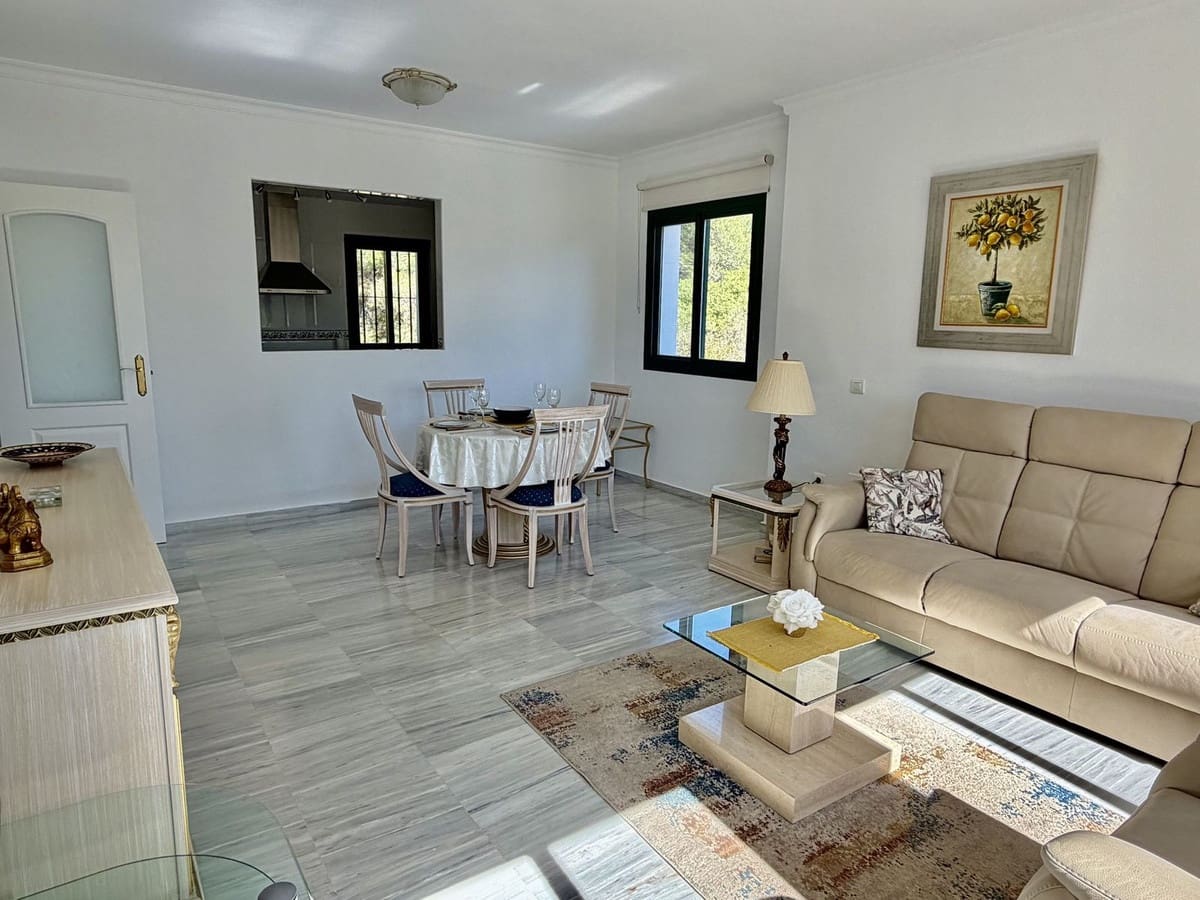 2 bedroom Penthouse for sale in Alhaurin Golf with pool garage - € 283,000 (Ref: 9696728)