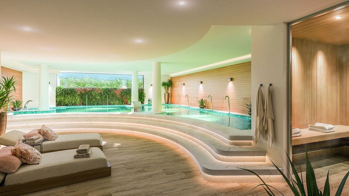 2 bedroom Apartment for sale in La Cala de Mijas with pool garage - € 495,000 (Ref: 9696729)