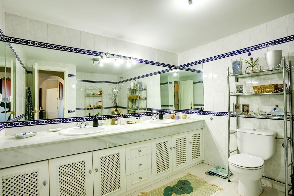 3 sovrum Hus till salu i Mijas med pool - 425 000 € (Ref: 9696730)