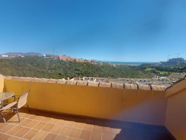 1 chambre Penthouse à vendre à La Duquesa / Puerto de la Duquesa, Manilva avec piscine garage - 210 000 € (Ref: 9707727)