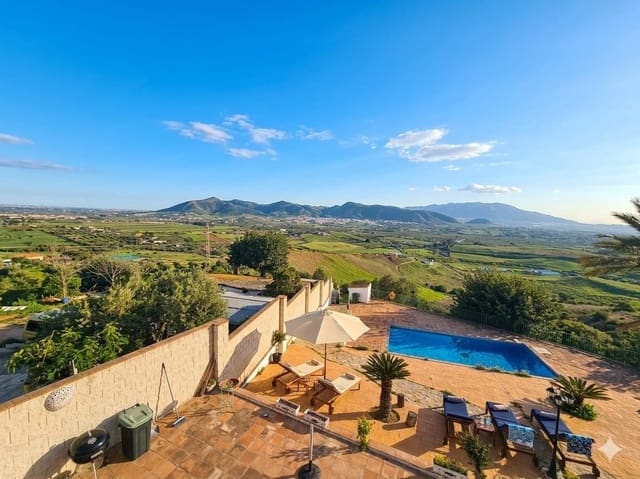 5 camera da letto Finca/Casa di Campagna in vendita in Cártama con piscina garage - 599.000 € (Rif: 9707794)