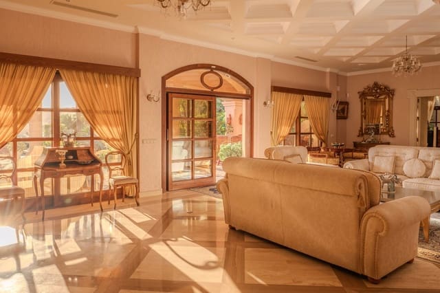 6 chambre Villa/Maison à vendre à Nueva Andalucia, Marbella avec piscine garage - 7 500 000 € (Ref: 9707796)