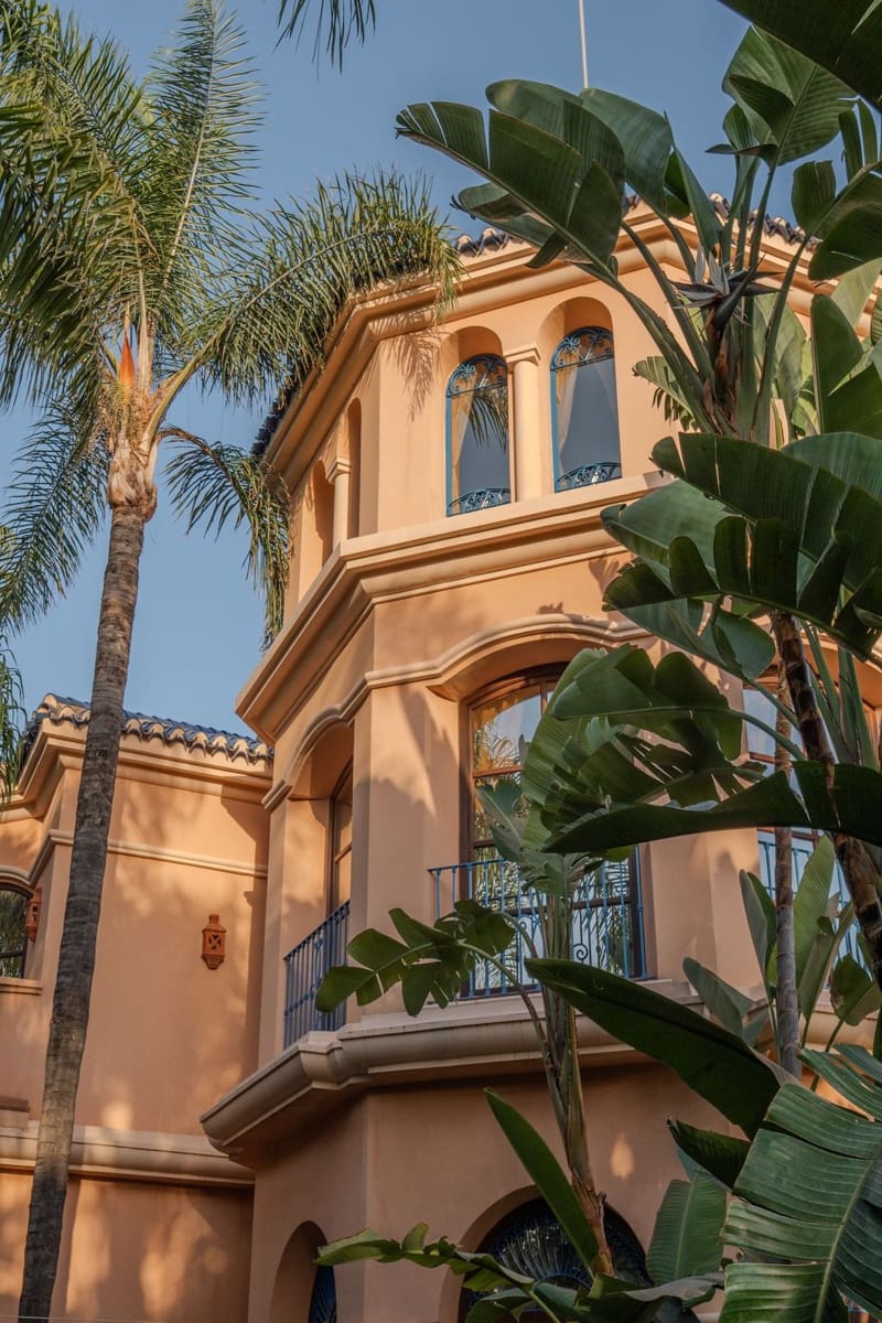 6 bedroom Villa for sale in Nueva Andalucia with pool garage - € 7,500,000 (Ref: 9707796)