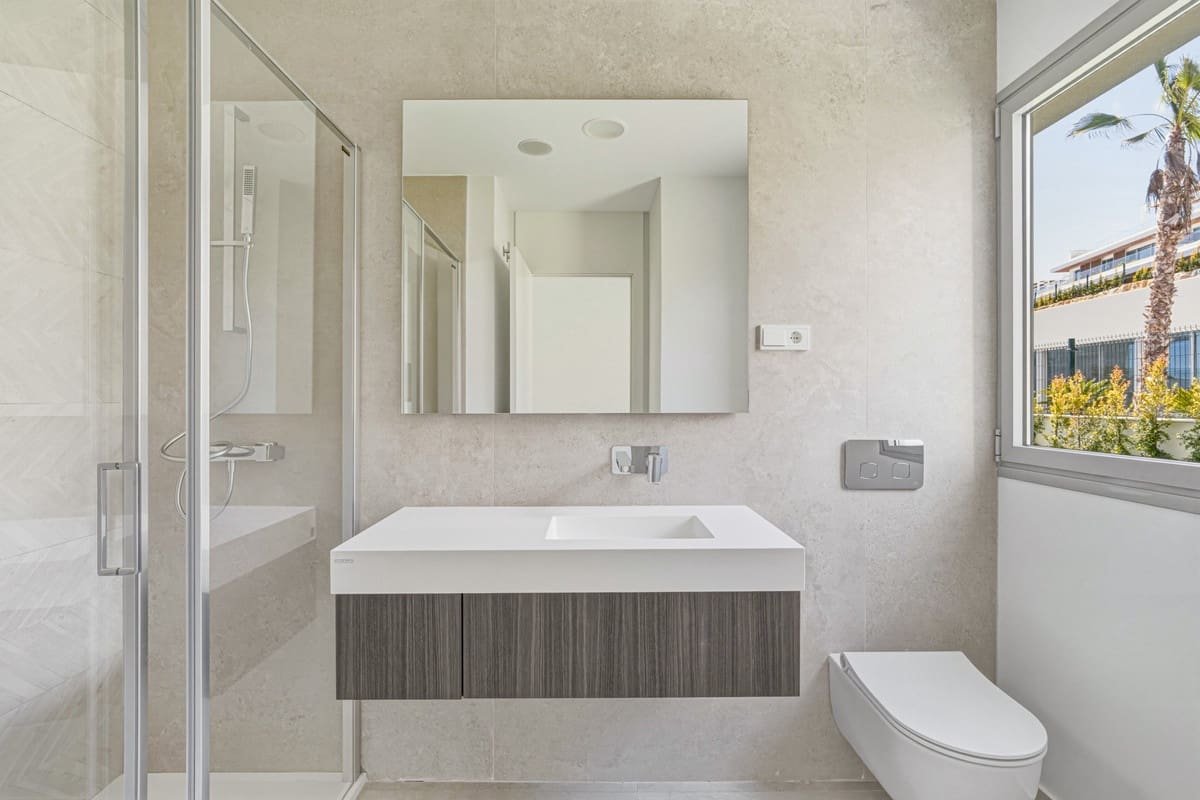 4 Zimmer Apartment zu verkaufen in Marbella mit Pool Garage - 1.700.000 € (Ref: 9709021)