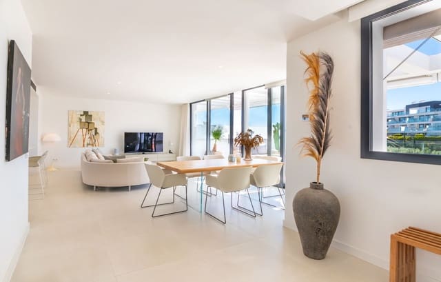 3 makuuhuone Kattohuoneisto myytävänä paikassa Fuengirola mukana uima-altaan 
autotalli - 925 000 € (Ref: 9709023)