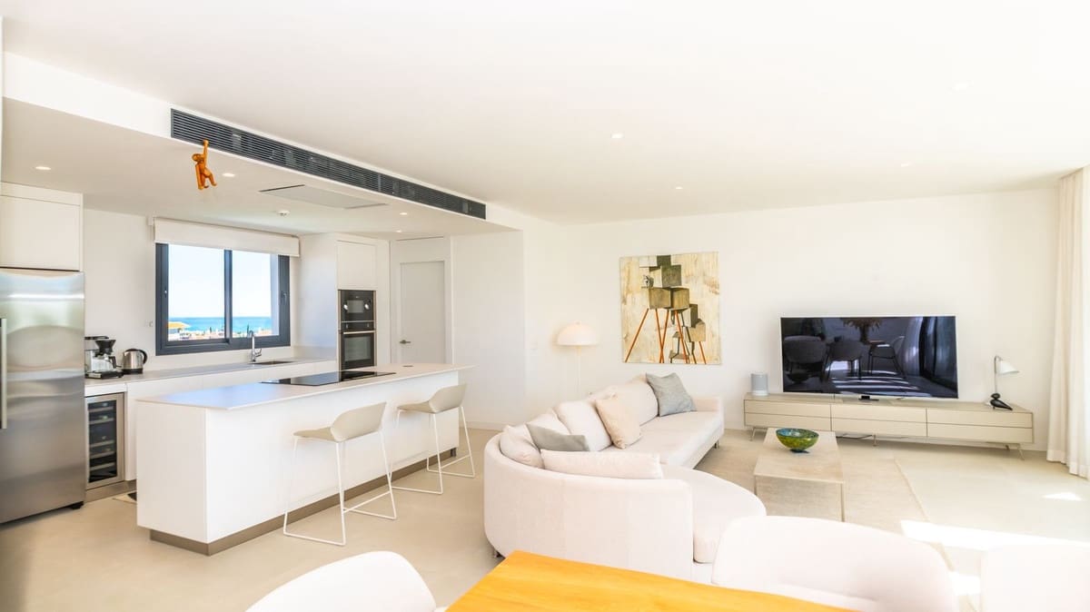 3 makuuhuone Kattohuoneisto myytävänä paikassa Fuengirola mukana uima-altaan 
autotalli - 925 000 € (Ref: 9709023)