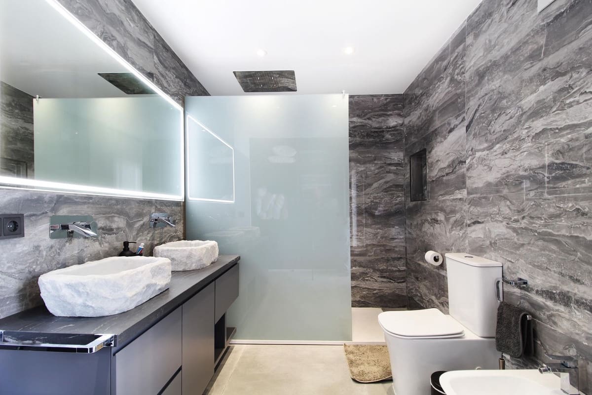 3 sypialnia Willa na sprzedaż w San Pedro de Alcantara z basenem garażem - 1 925 000 € (Ref: 9709025)