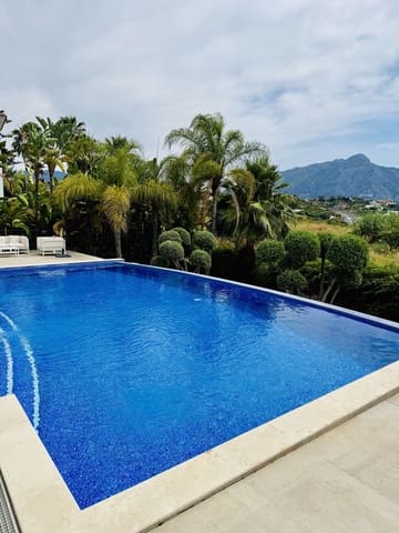 3 Zimmer Villa zu verkaufen in Benahavís mit Pool Garage - 3.750.000 € (Ref: 9714036)