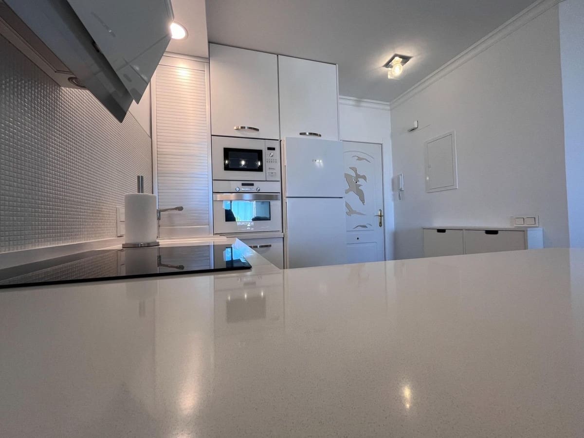 1 sypialnia Apartament na sprzedaż w Calahonda z basenem garażem - 362 500 € (Ref: 9714044)