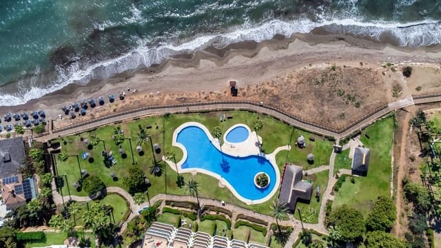 1 sypialnia Apartament na sprzedaż w Calahonda, Mijas z basenem garażem - 362 500 € (Ref: 9714044)