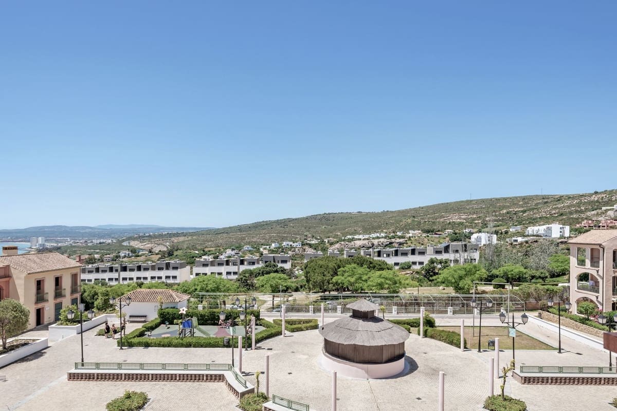 2 sypialnia Apartament na sprzedaż w Manilva z basenem garażem - 200 000 € (Ref: 9714058)