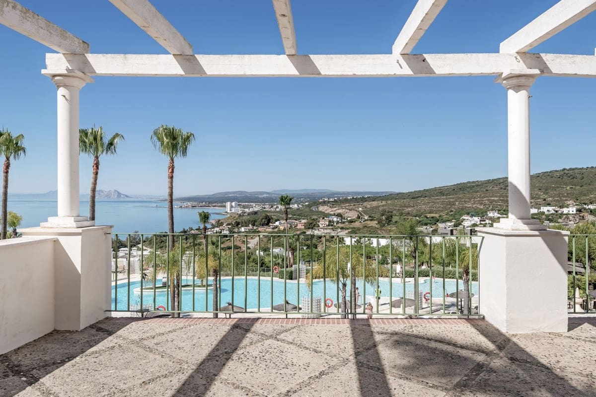 2 sypialnia Apartament na sprzedaż w Manilva z basenem garażem - 200 000 € (Ref: 9714058)