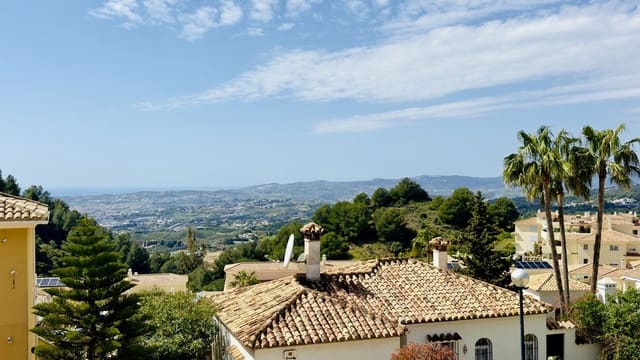 2 slaapkamer Huis te koop in Mijas met zwembad garage - € 659.000 (Ref: 9714064)