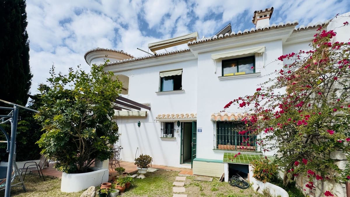 2 chambre Maison de Ville à vendre à Mijas avec piscine garage - 659 000 € (Ref: 9714064)
