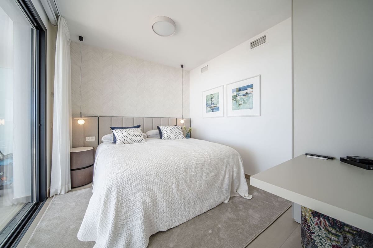 4 bedroom Apartment for sale in Carvajal with pool garage - € 1,850,000 (Ref: 9714098)