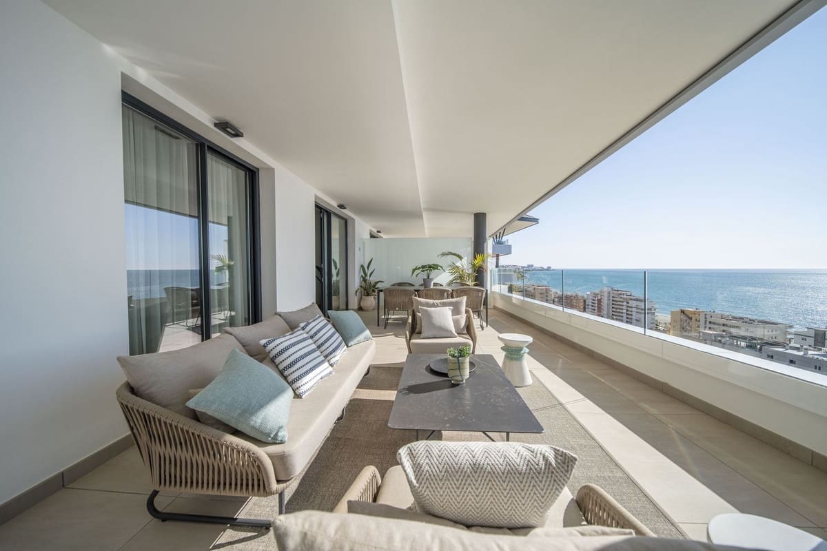 4 bedroom Apartment for sale in Carvajal with pool garage - € 1,850,000 (Ref: 9714098)