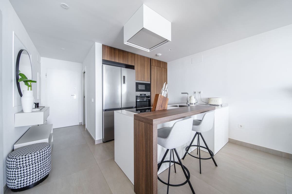 4 bedroom Apartment for sale in Carvajal with pool garage - € 1,850,000 (Ref: 9714098)