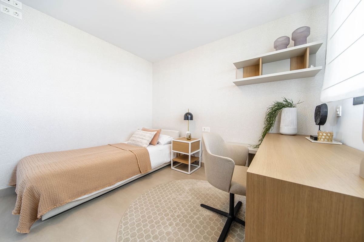 4 bedroom Apartment for sale in Carvajal with pool garage - € 1,850,000 (Ref: 9714098)