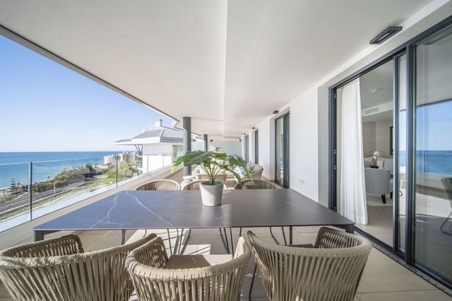 4 quarto Apartamento para venda em Carvajal, Fuengirola com piscina garagem - 1 850 000 € (Ref: 9714098)