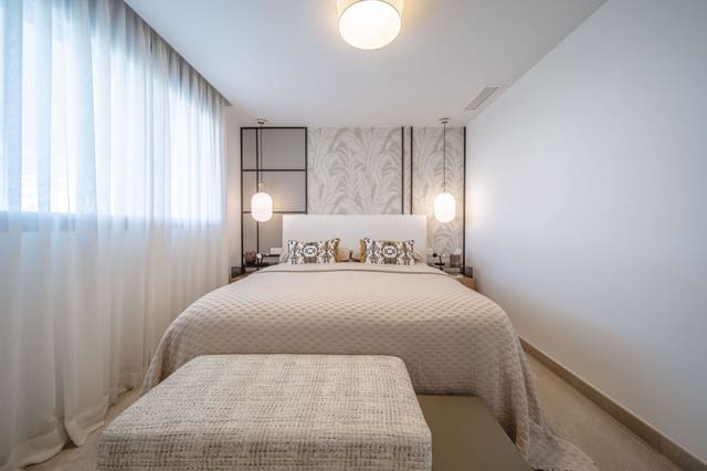 4 quarto Apartamento para venda em Carvajal, Fuengirola com piscina garagem - 1 850 000 € (Ref: 9714098)