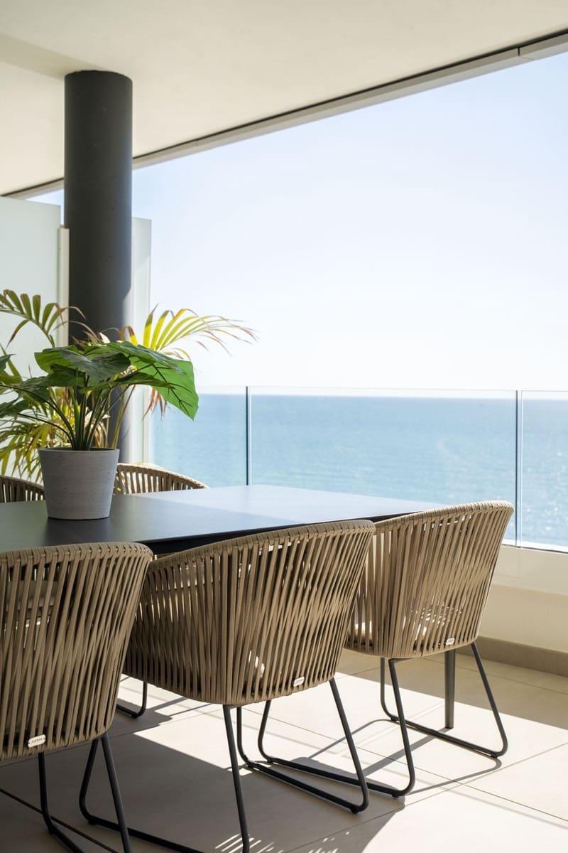 4 bedroom Apartment for sale in Carvajal with pool garage - € 1,850,000 (Ref: 9714098)