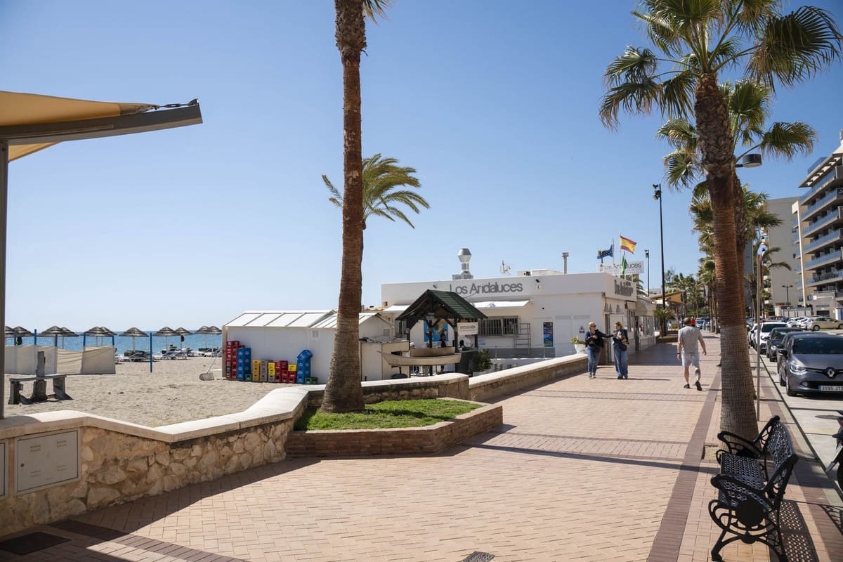 4 bedroom Apartment for sale in Carvajal with pool garage - € 1,850,000 (Ref: 9714098)