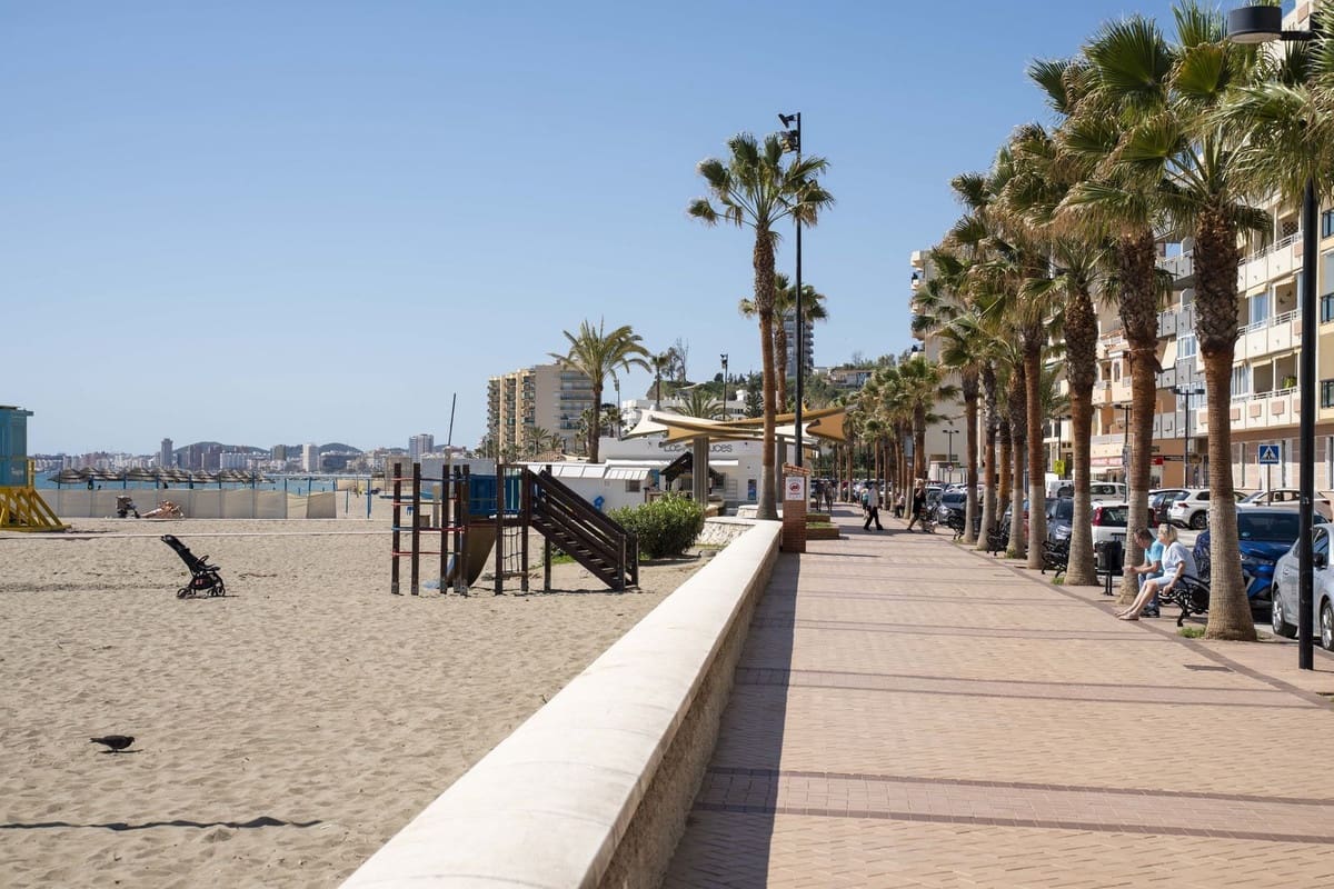 4 bedroom Apartment for sale in Carvajal with pool garage - € 1,850,000 (Ref: 9714098)