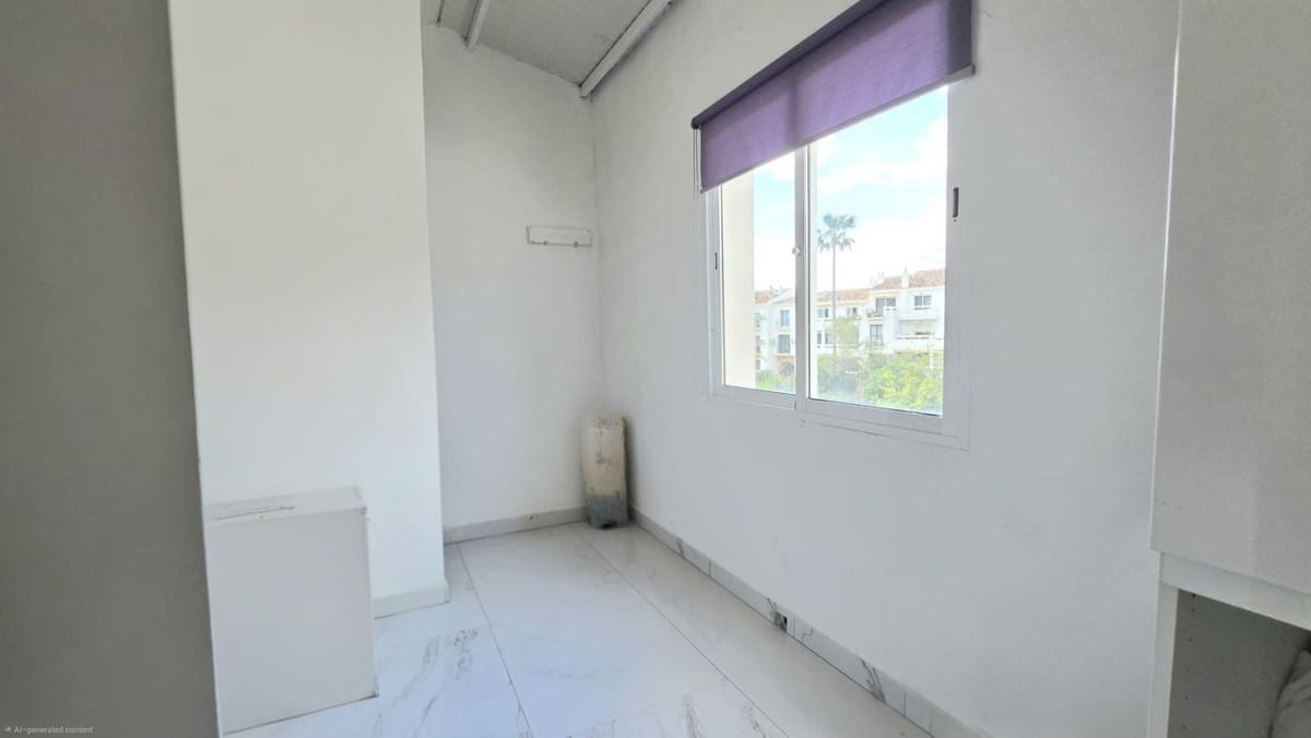 8 Zimmer Villa zu verkaufen in Riviera del Sol mit Pool Garage - 1.750.000 € (Ref: 9714107)